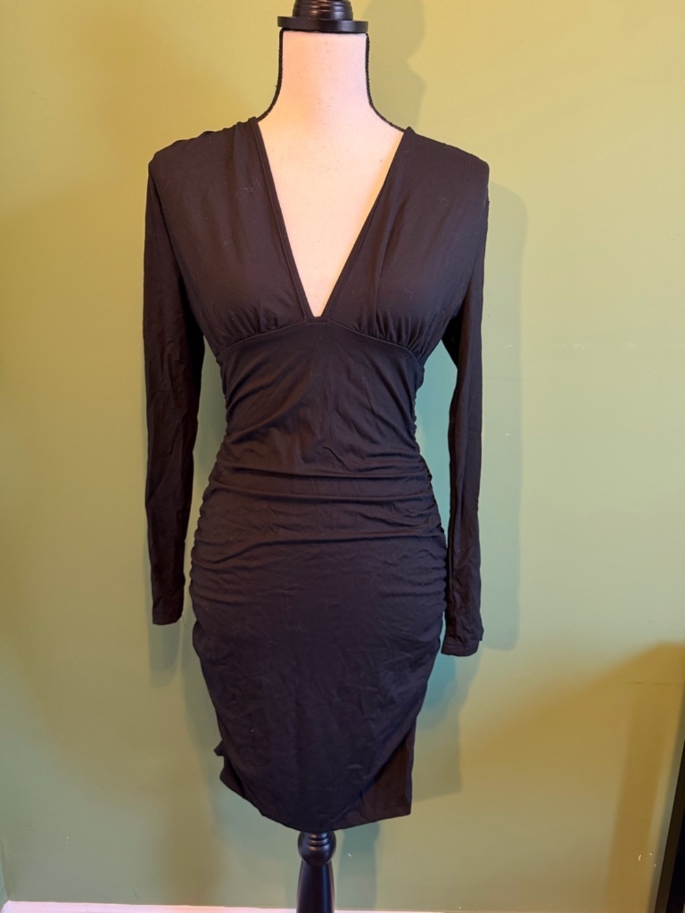 Long Sleeve Black V-Neck Ruched Bodycon Women’s Dress